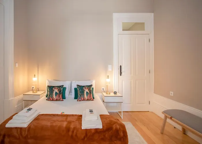 Liiiving In - Balcony Design Apartment