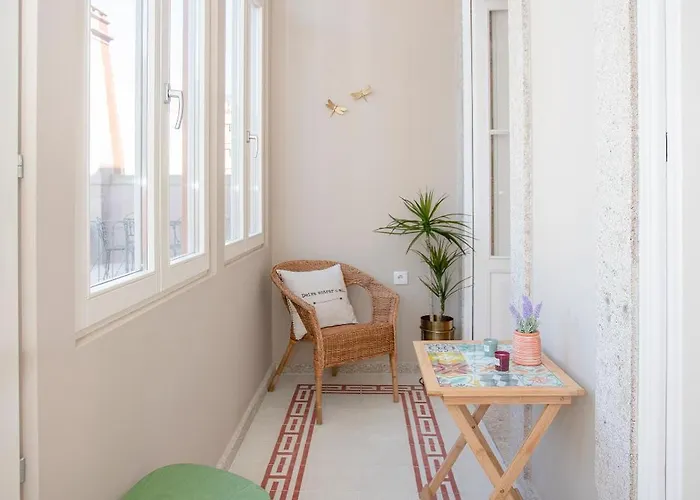 Liiiving In - Balcony Design