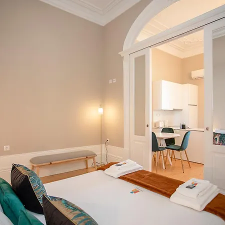 Апартаменты Liiiving In - Balcony Design *