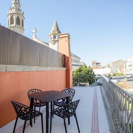 Liiiving In - Balcony Design Porto