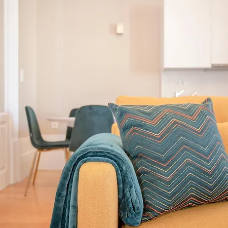 Апартаменты Liiiving In - Balcony Design *