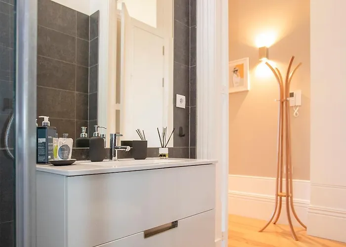 Liiiving In - Balcony Design 公寓