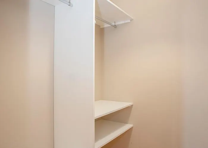 Liiiving In - Balcony Design 公寓 *