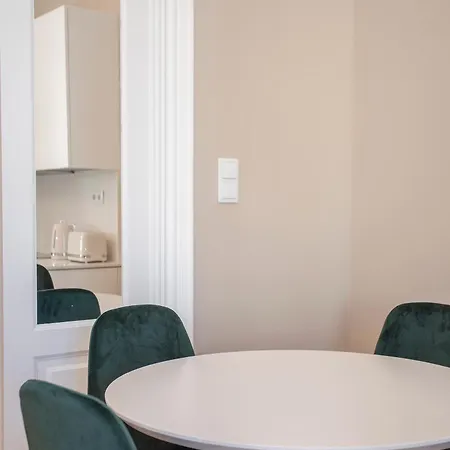 Apartament Liiiving In - Balcony Design