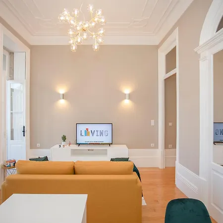 Liiiving In - Balcony Design Apartament Porto